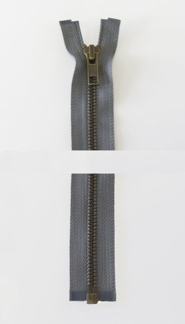 Hovedbilde YKK 6 mm antikk messing delbar grå 65 cm