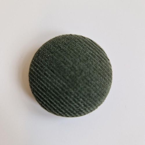 Knapp baby fløyel grønn 21 mm